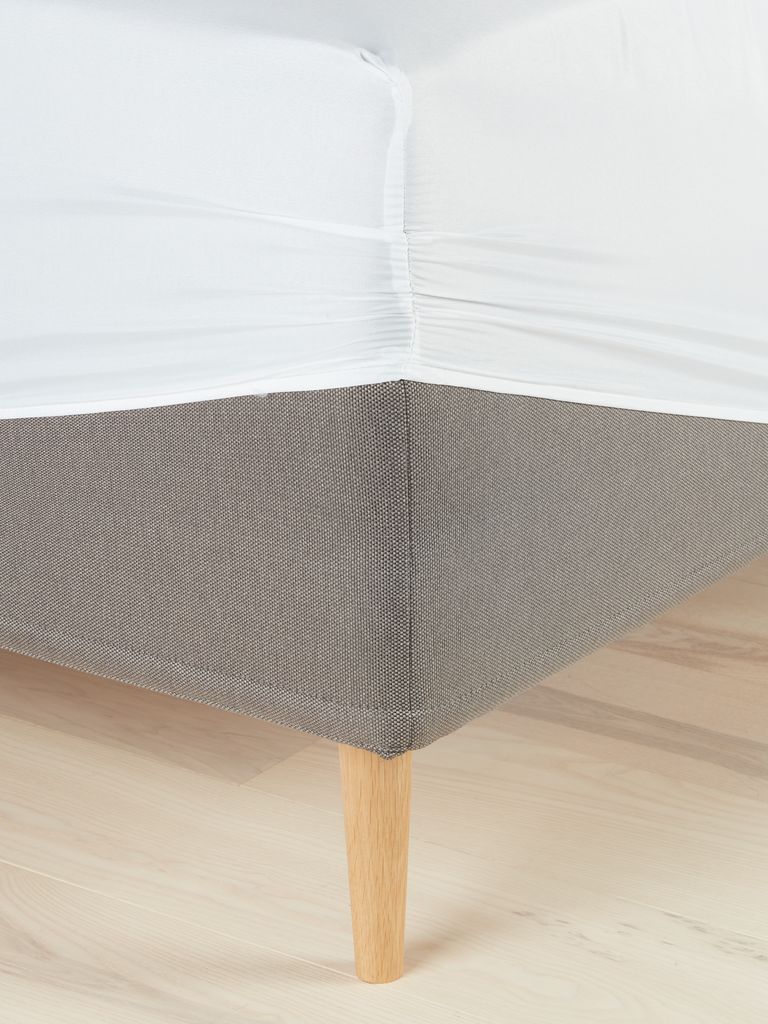 Простынь на резинке MIRIAM Micro 160x200x25см белый