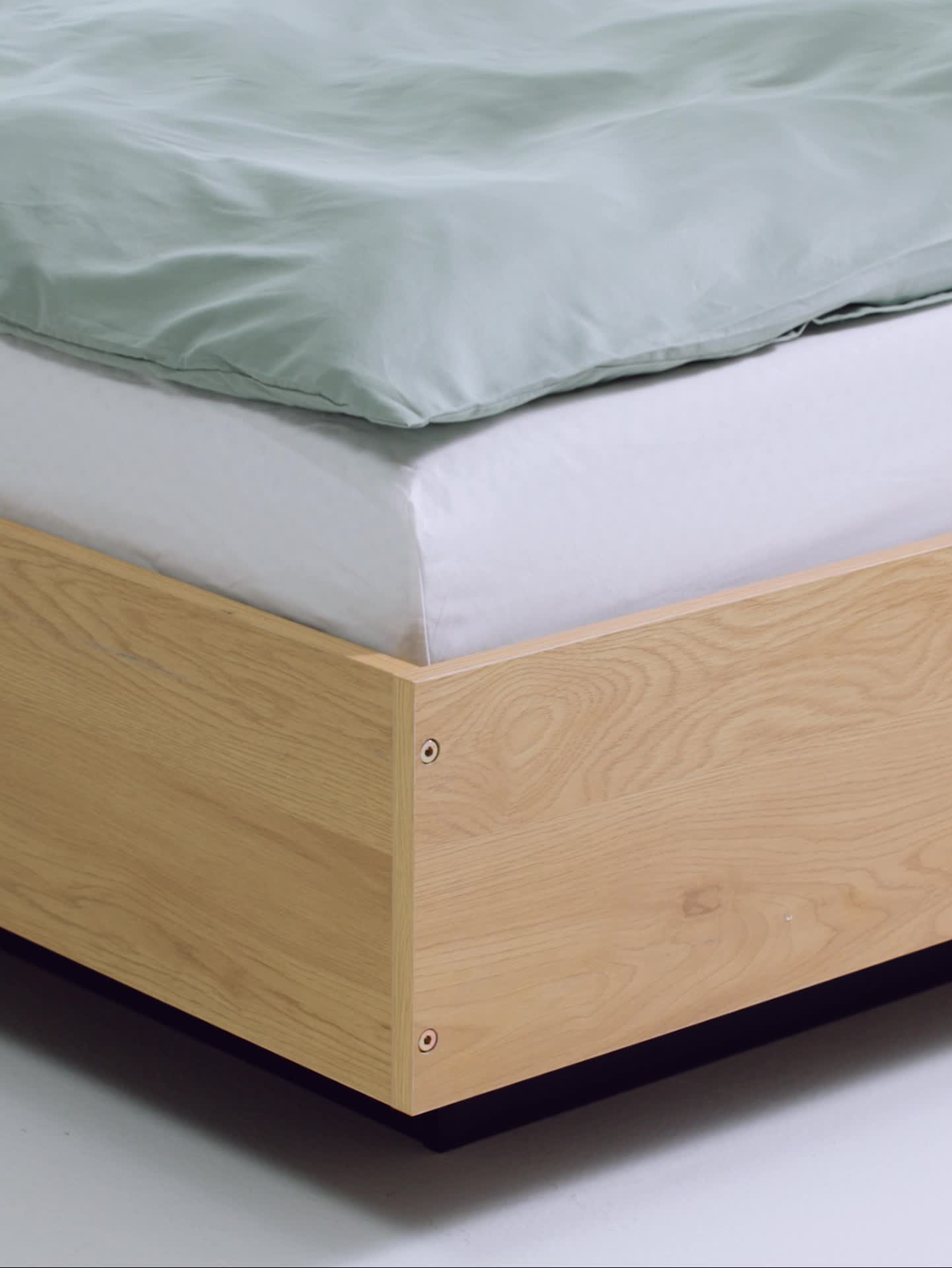 Кровать ELLINGE 160x200 с нишей для хранения