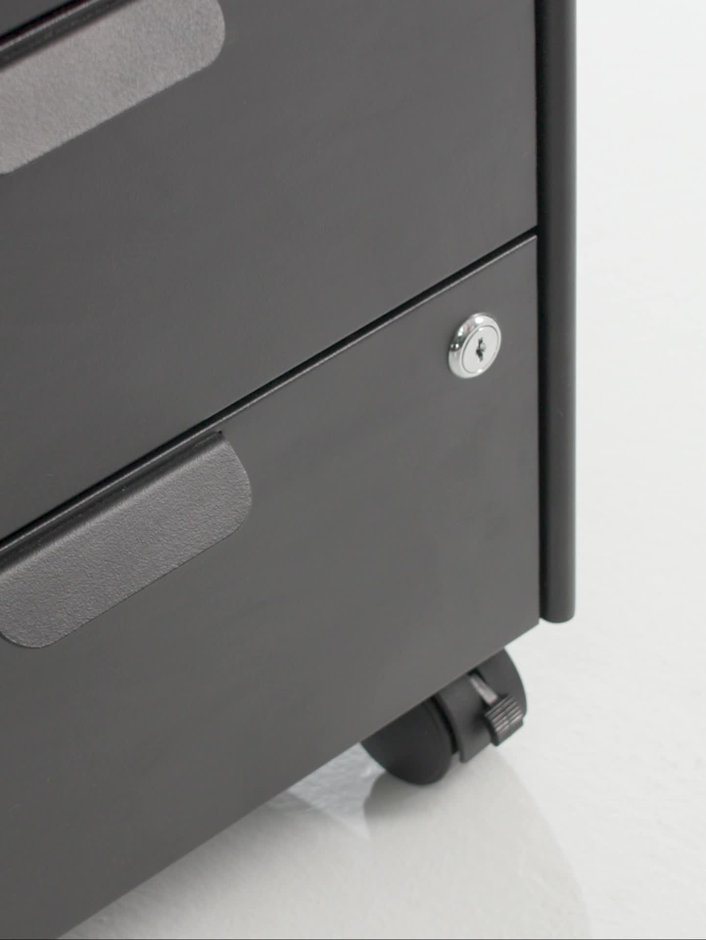 Comodă KLINTHOLM 3 sertare neagră