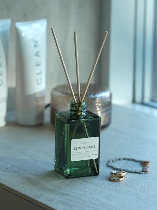 Odorizant cameră ENERYDA lămâie verde 100ml